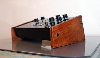 Hybrid Amplifier Baroni Lab AFK 150 Hybrid Amplifier - 3