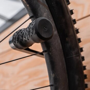 Cyklo stojan a držák Lezyne CNC Alloy Wheel Hook - 5