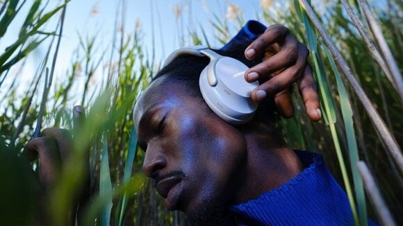 Bezdrátová sluchátka na uši Bose QuietComfort Ultra White - 7