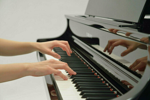 Digital Piano Yamaha CLP 665GP Polished Ebony Digital Piano - 8