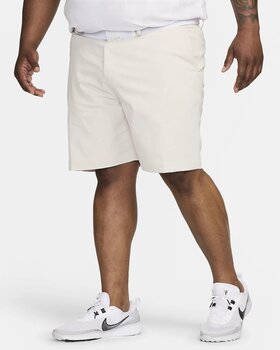 Kratke hlače Nike Tour 8" Mens Chino Shorts Light Bone/Black 32 - 7