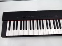 Yamaha P-225B Piano de scène