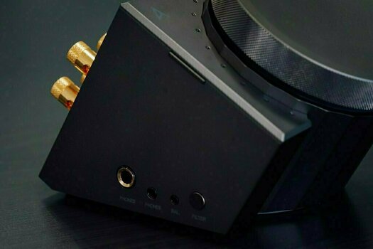 Hi-Fi kuulokkeiden esivahvistin Astell&Kern ACRO L1000 - 11