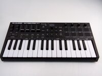 M-Audio Oxygen Pro Mini MIDI keyboard
