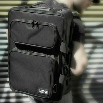 DJ-kärry UDG Ultimate MIDI Controller Backpack BK/OR S DJ-kärry - 4
