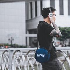Headphone case
 UDG Ultmate DIGI Headphone case - 4