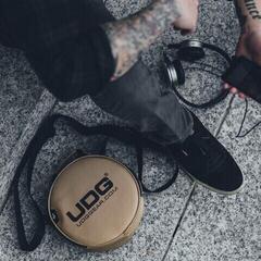 Headphone case
 UDG Ultmate DIGI Headphone case - 3