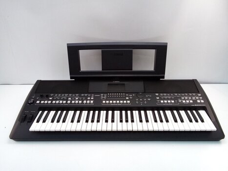 Profesionálny keyboard Yamaha PSR-SX600 (Zánovné) - 2