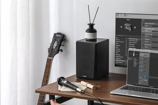 Hi-Fi Wireless speaker
 Edifier R990BT Black - 9