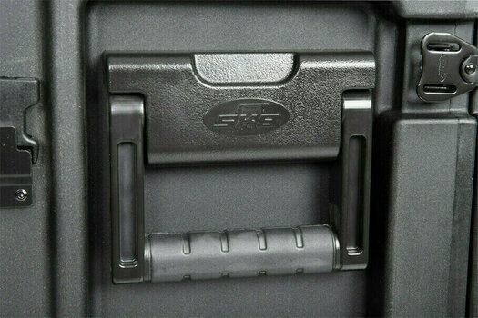 Rackový kufor SKB Cases 3RS-3U20-22B - 6