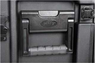 Rackový kufr SKB Cases 3RS-9U20-22B 20" Deep 9U Shock Rackový kufr - 6