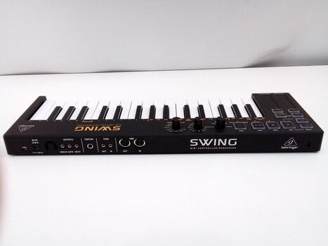 Миди клавиатура Behringer Swing (Почти нов) - 3