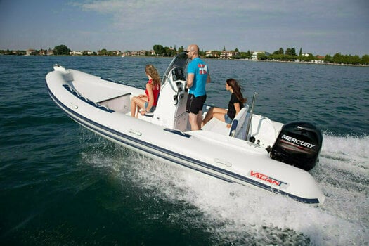 Uppblåsbar båt Valiant Uppblåsbar båt Classic 580 cm - 2