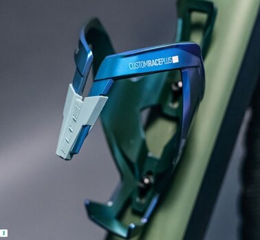 Držač za biciklističku bocu Elite Custom Race Plus Blue/Green Držač za biciklističku bocu - 2