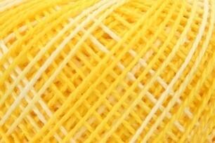 Embroidery Yarn Anchor Puppets Perle 00014 Embroidery Yarn - 1