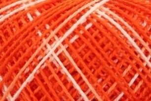 Embroidery Yarn Anchor Puppets Perle 00024 Embroidery Yarn - 1