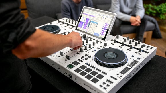 DJ-controller Denon DJ Prime 4+ White DJ-controller - 7