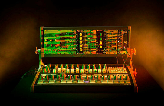 Synthesizer stand
 Arturia RackBrute 3U - 5