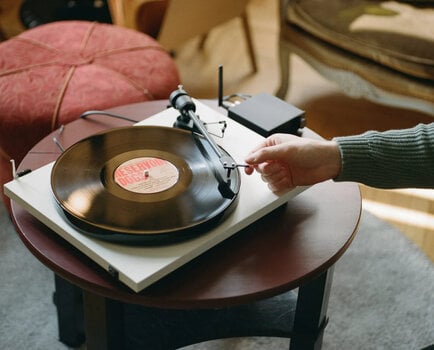 Gramofon Pro-Ject E1 AT3600L HG Black Gramofon - 2