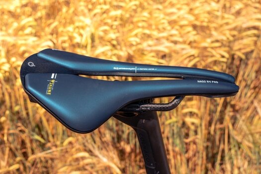 Selle Prologo Nago R4 Pas Maillot Jaune Black 137 mm Tirox (Alliage d'aluminium et de titane) Selle - 14