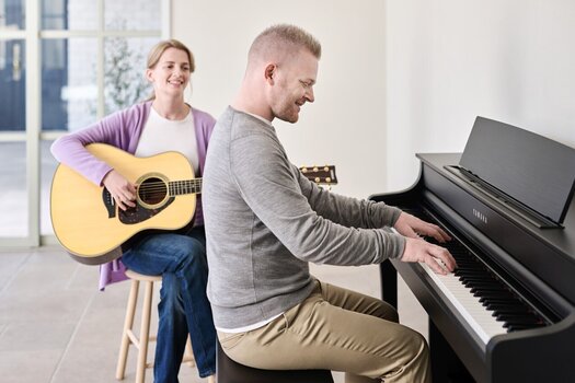 Digital Piano Yamaha CLP-845 Digital Piano Black - 13