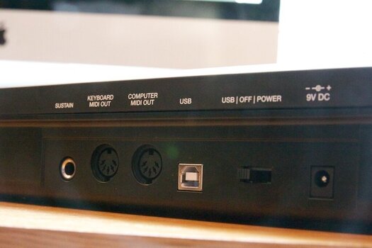 Миди клавиатура Alesis QX49 - 2