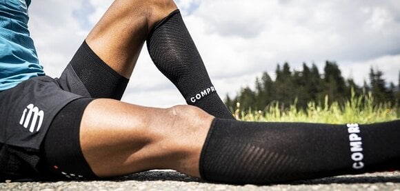 Calcetines para correr Compressport Full Winter Run Black/High Risk Red T1 Calcetines para correr - 5