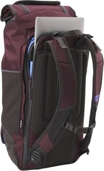 Lifestyle nahrbtnik / Torba AEVOR Travel Pack Proof Cherry Gateau 45 L Nahrbtnik - 8