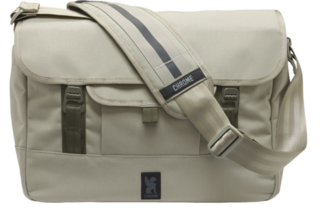 Lifestyle Backpack / Bag Chrome Midtown Messenger Messenger Bag Sage 21 L - 1