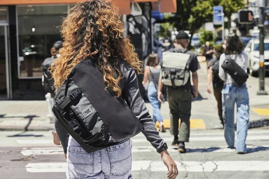 Portefeuille, sac bandoulière Chrome Citizen Messenger Reflective Black Sac en bandoulière - 12