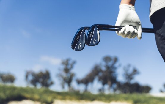 Club de golf - wedge Callaway Opus Platinum Blue Club de golf - wedge Main droite 56° 10° Graphite Wedge Flex - 12