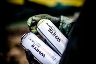 Sprühfarbe Montana Cans White Sprühfarbe 9000 Black 400 ml 1 stk - 5