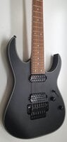 Ibanez RG7420EX-BKF Black Flat 7-strenget elektrisk guitar