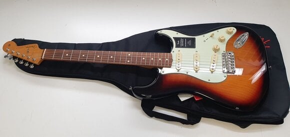 Elektriska gitarrer Fender Vintera 60s Stratocaster PF 3-Tone Sunburst Elektriska gitarrer (Begagnad) - 2