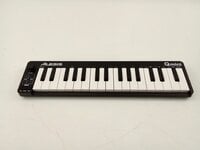 Alesis QMini MIDI keyboard