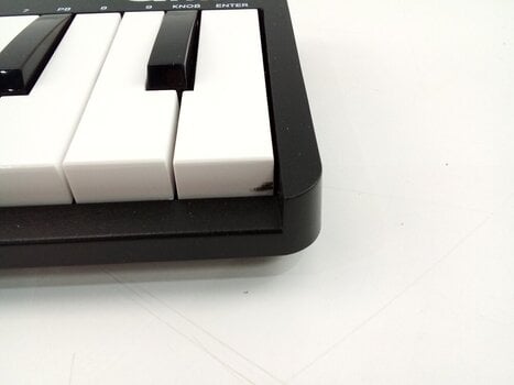 Clavier MIDI Alesis QMini Clavier MIDI (Déjà utilisé) - 3