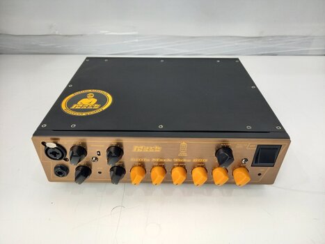 Hybrid Bass Amplifier Markbass Little Mark Tube 800 Hybrid Bass Amplifier (Pre-owned) - 2