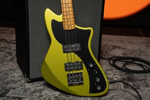 E-Bass Fender American Ultra II Meteora Bass MN Solar Flare E-Bass - 17