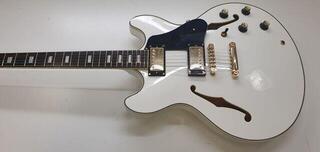 Semi-Acoustic Guitar Sire Larry Carlton H7 White Semi-Acoustic Guitar (Damaged) - 1