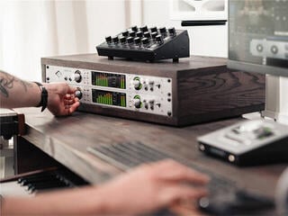 Interfaz de audio Thunderbolt Universal Audio Apollo x6 Gen 2 Studio Interfaz de audio Thunderbolt - 7