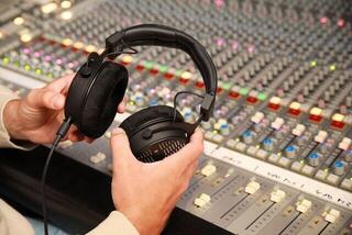 Studio Headphones Beyerdynamic DT 1990 PRO MKII Studio Headphones - 4