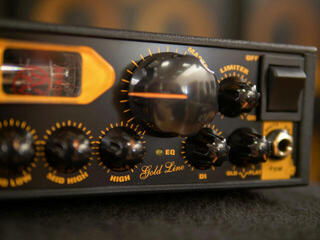 Hybrid Bass Amplifier Markbass Little Mark Vintage 58R Hybrid Bass Amplifier - 5