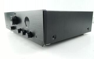 Hi-Fi-integrerade förstärkare Magnat MA 700 Hi-Fi-integrerade förstärkare (Skadad) - 2