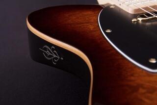 Elektrická kytara Michael Kelly CC50 Burl Burst Elektrická kytara - 4