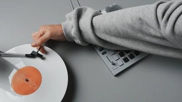 Amostrador Teenage Engineering EP–133 K.O. II The Champ Edition Amostrador - 6