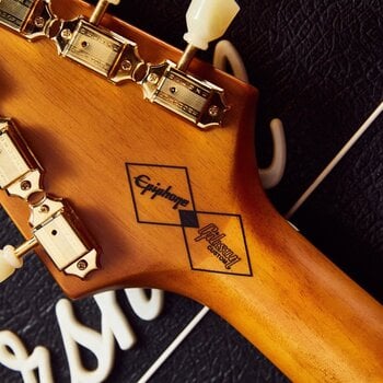 E-Gitarre Epiphone 1958 Korina Flying V Aged Natural E-Gitarre - 12