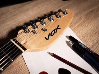 Elektrische gitaar Vox Mark V Mini Phantom White Elektrische gitaar - 5
