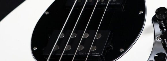 Baixo de 4 cordas Sire Marcus Miller Z7-4 Antique White Baixo de 4 cordas - 13