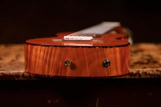 Guitalele Ortega RGLE18FMH Natural Guitalele - 6