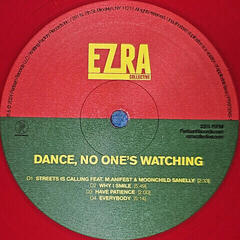 Disc de vinil Ezra Collective - Dance, No One's Watching (Red Satin Coloured) (2 LP) - 6
